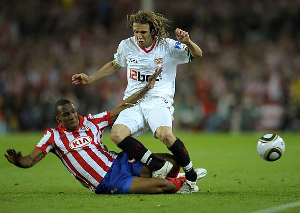 展获得更多 展获得更多